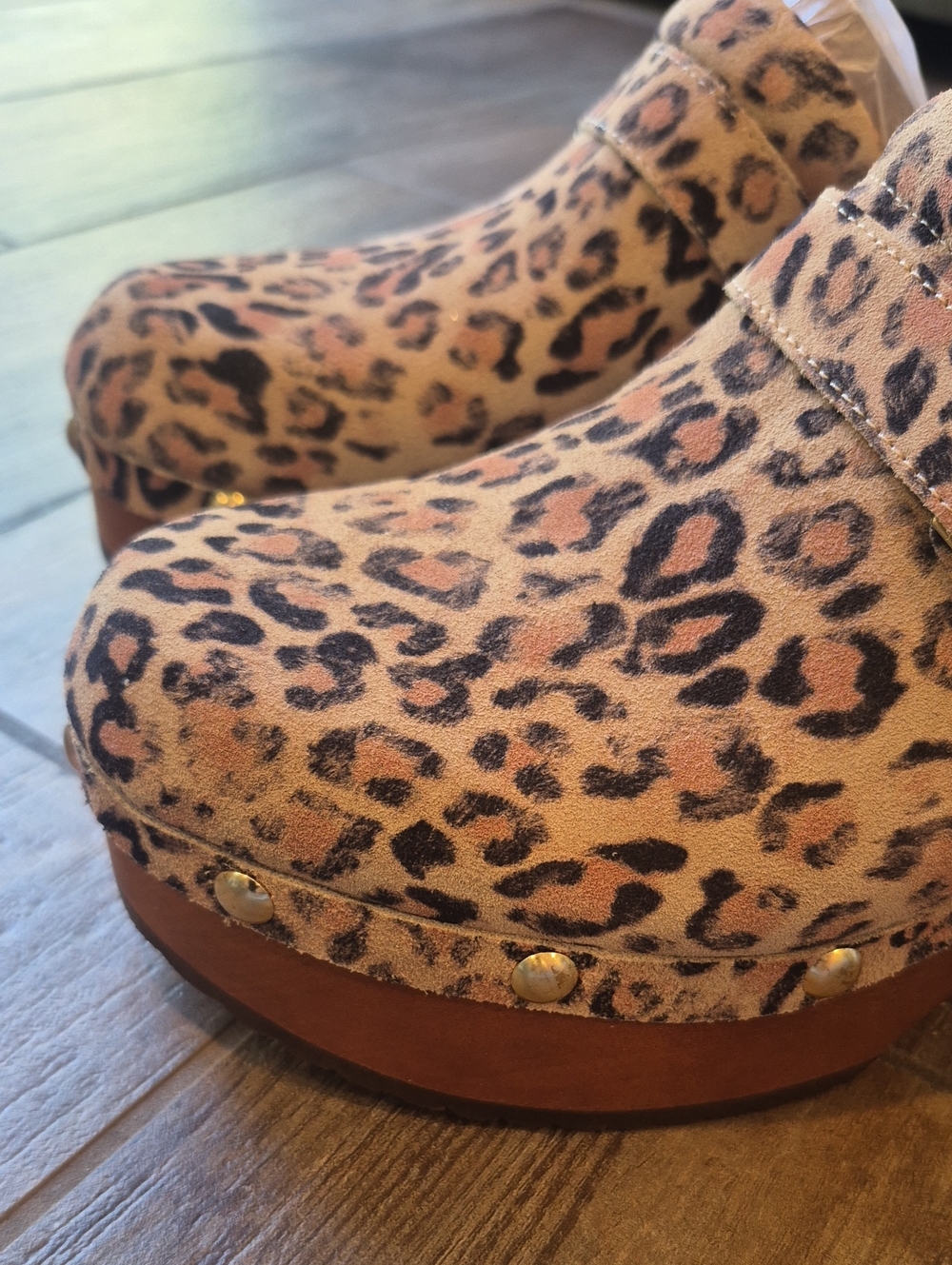 Dr. Scholl's Original Collection Joy Animal Print Stud Detail Platform Clogs, 8 - Picture 13 of 16